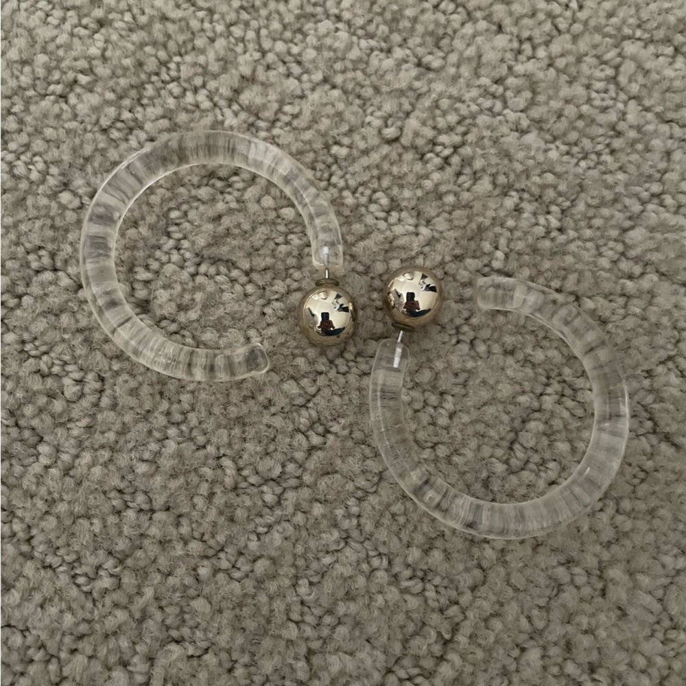 Clear acrylic hoops